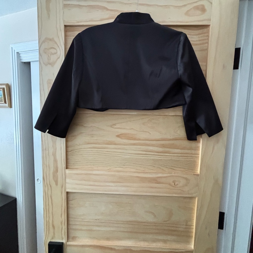 White House Black Market Black Satin Cropped Bolero
